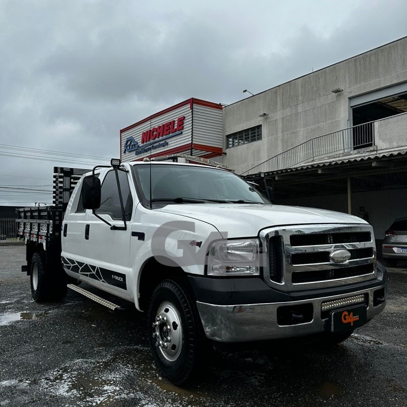 Ford F-4000 4x4 2011/2011 