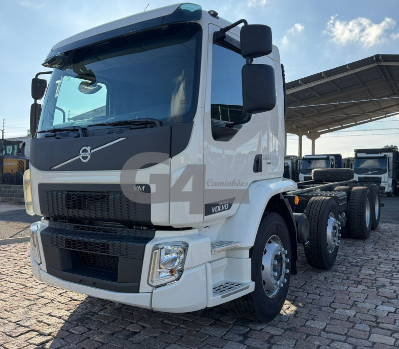 VOLVO VM 360 8x2 2024