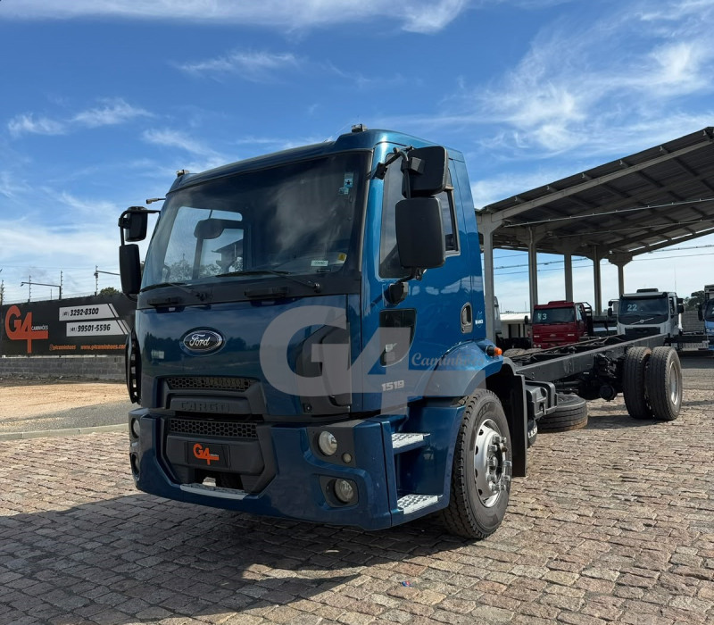 FORD CARGO 1519 2014